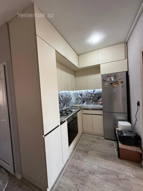 Satılır 3 otaqlı köhnə tikili 65 m²