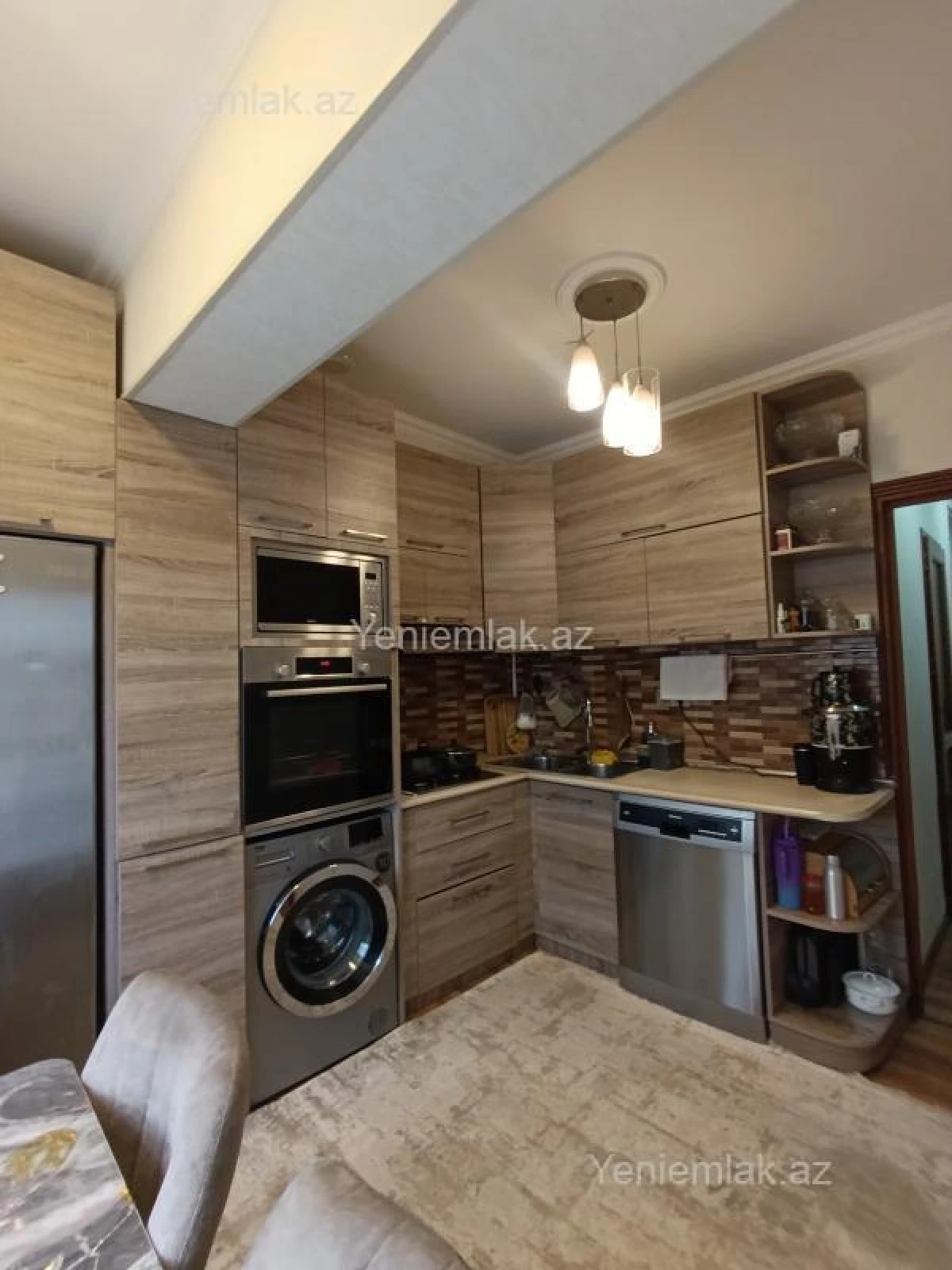 Satılır 3 otaqlı köhnə tikili 90 m²