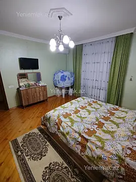 Satılır 2 otaqlı köhnə tikili 70 m²