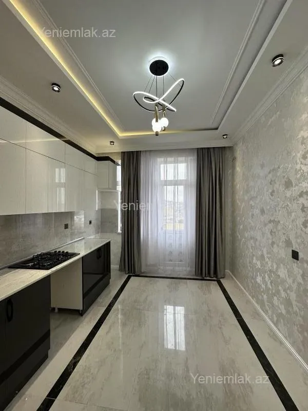 Satılır 2 otaqlı yeni tikili 70 m²