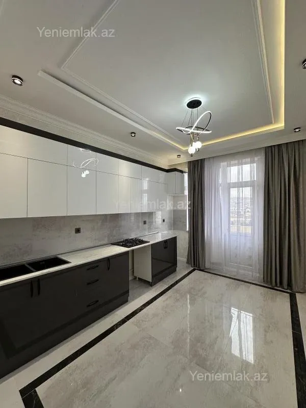 Satılır 2 otaqlı yeni tikili 70 m²