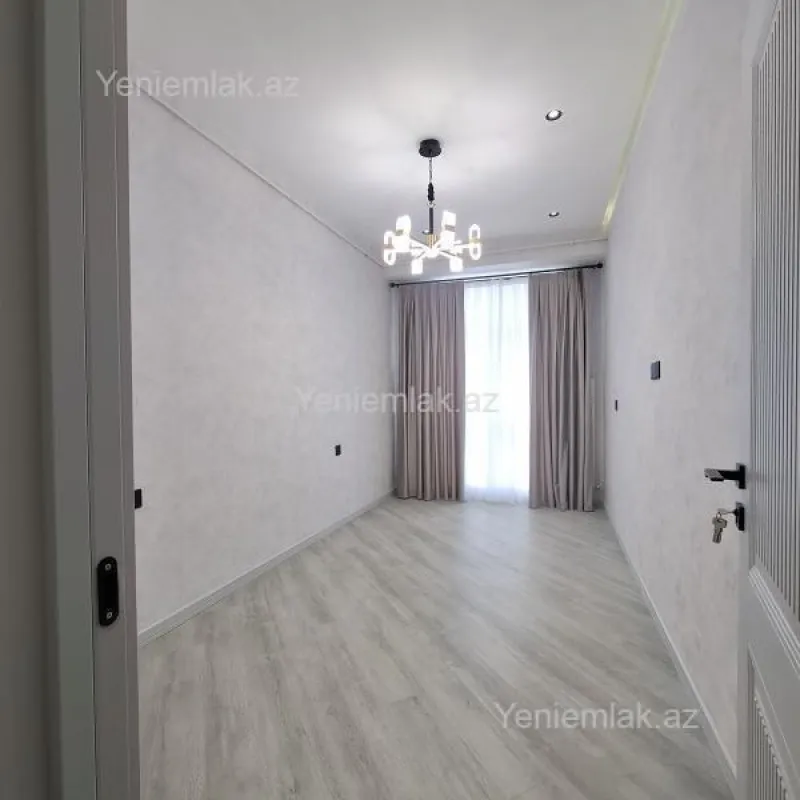 Satılır 2 otaqlı yeni tikili 64 m²