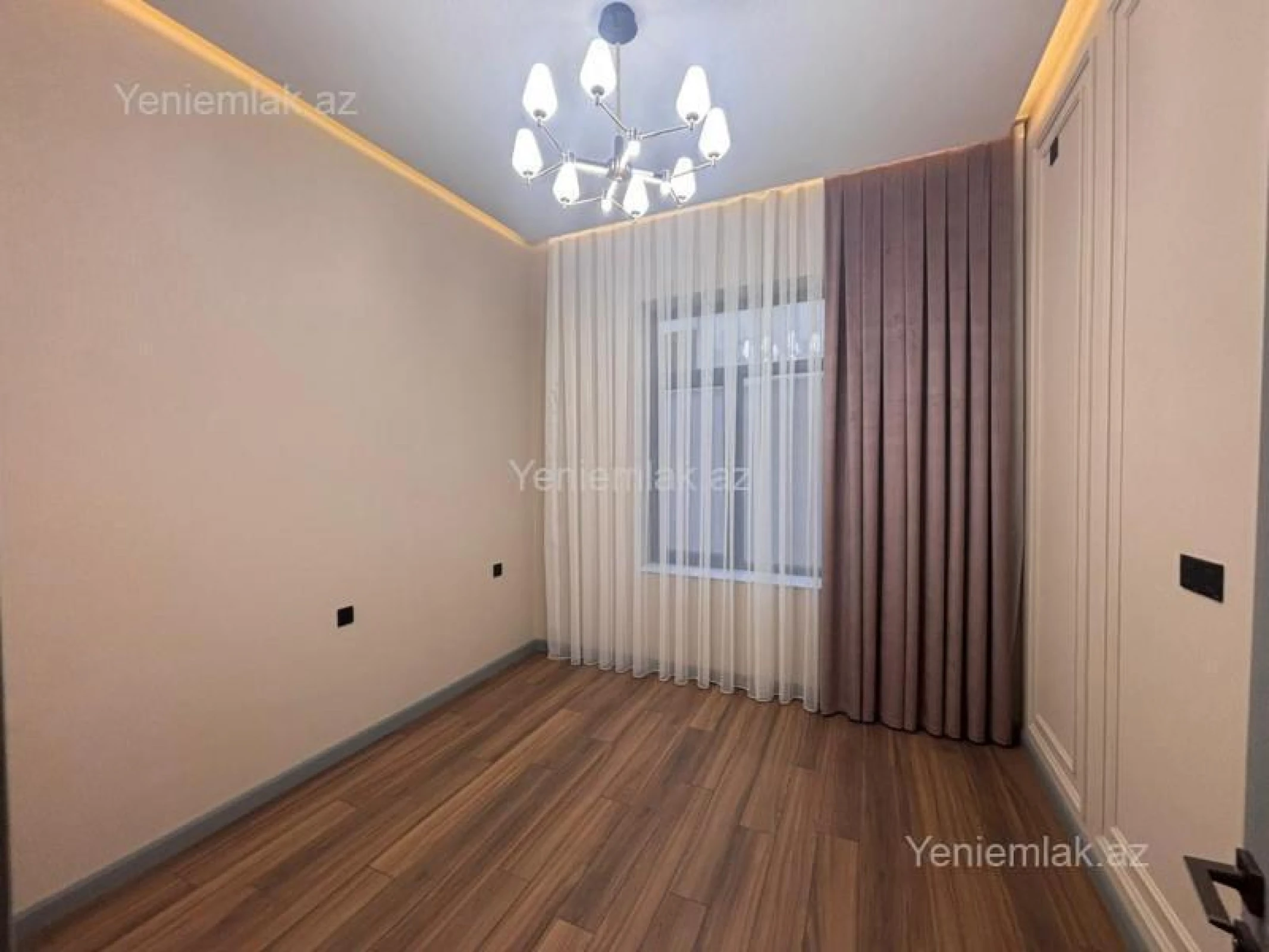 Satılır 4 otaqlı həyət evi 160 m²