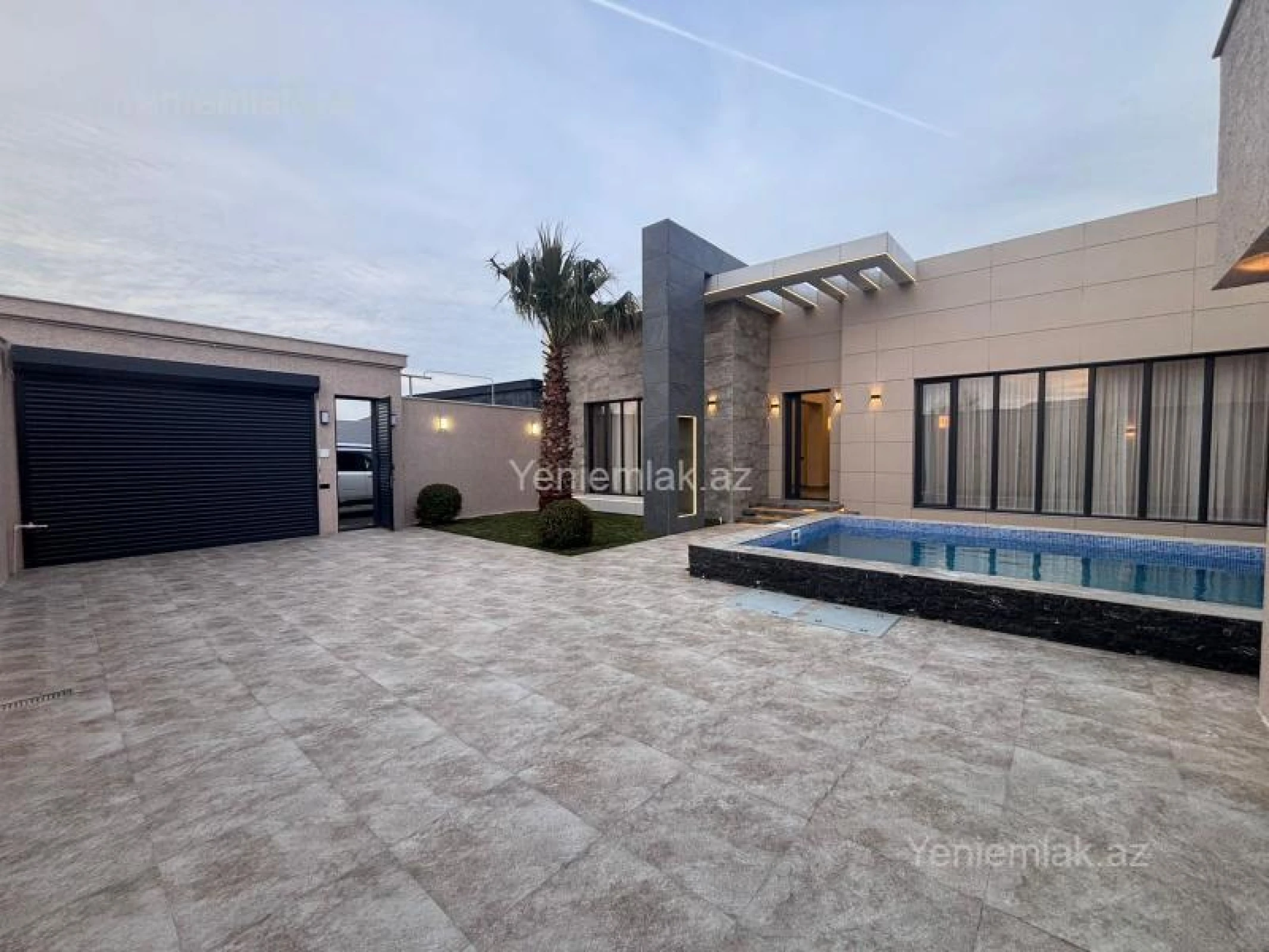 Satılır 4 otaqlı həyət evi 160 m²