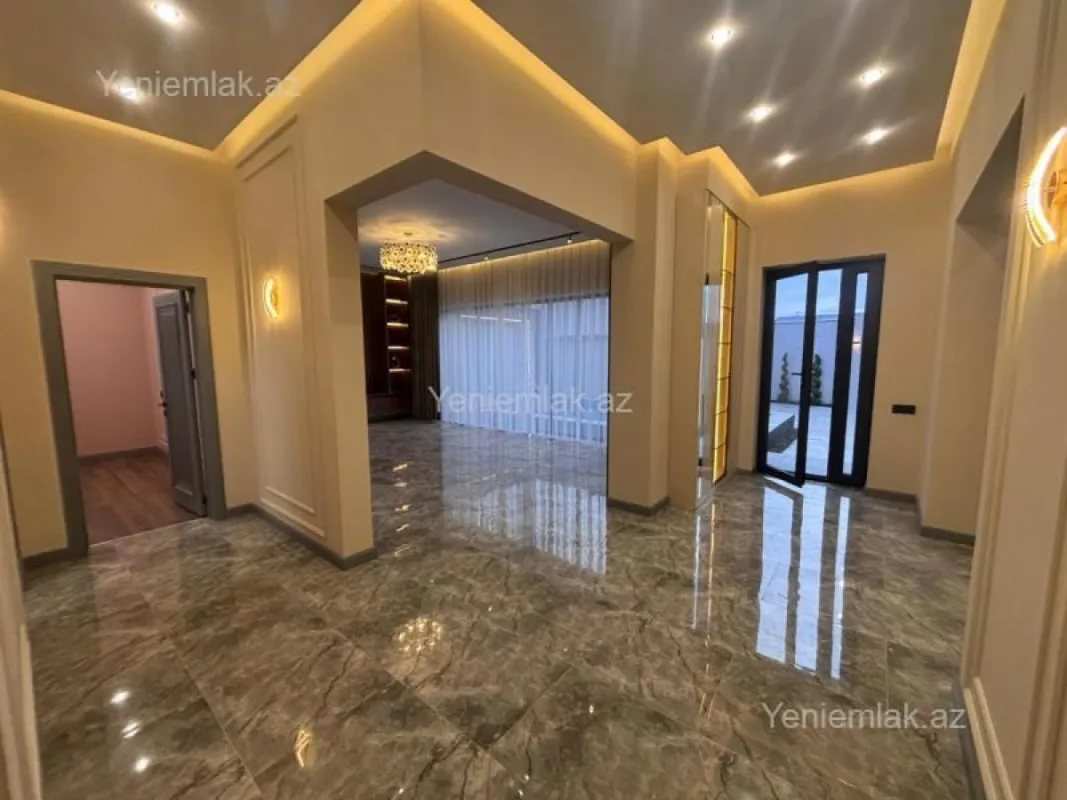 Satılır 4 otaqlı həyət evi 160 m²