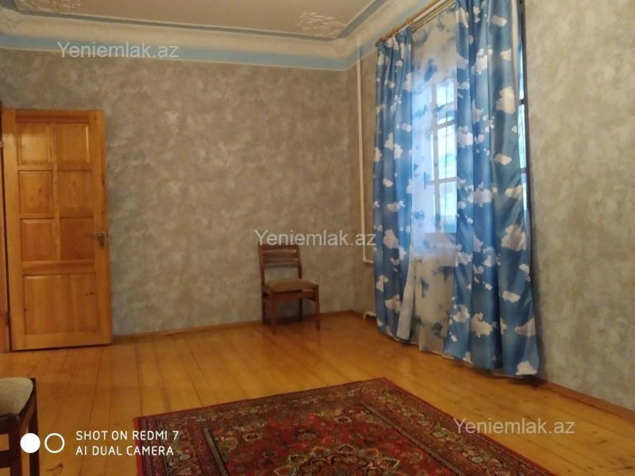 Satılır 4 otaqlı köhnə tikili 123 m²