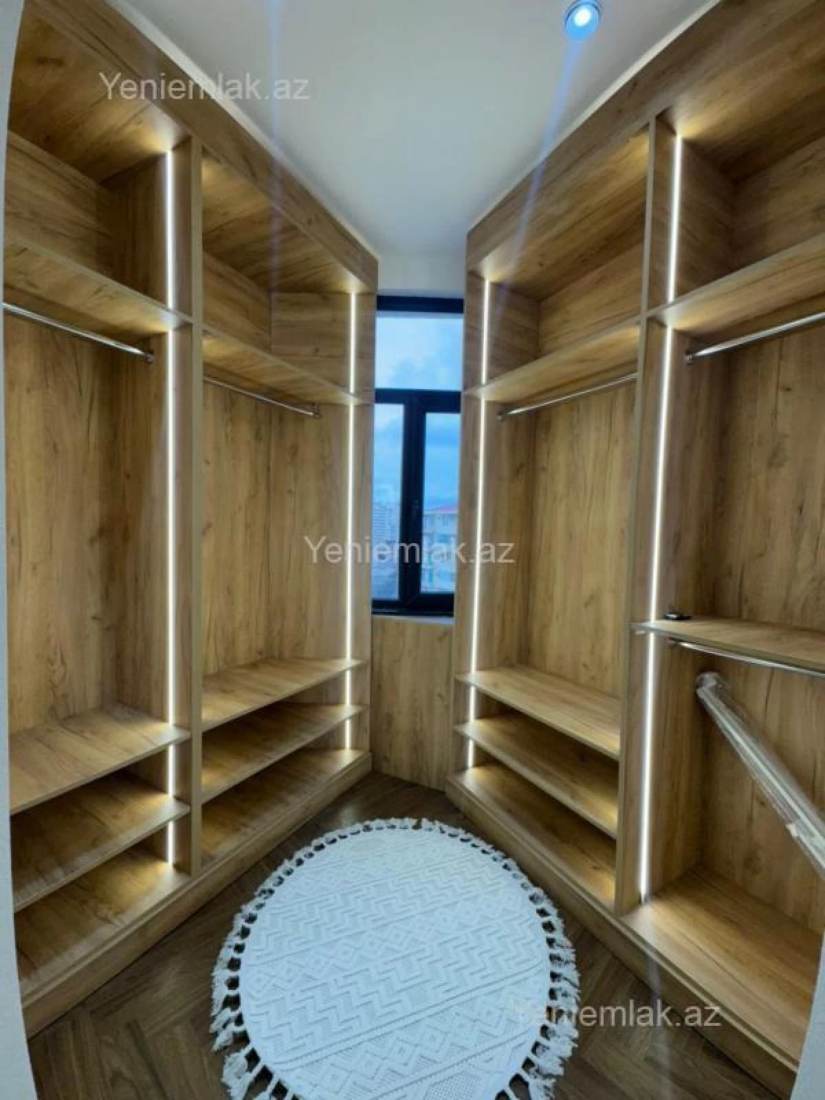 Satılır 3 otaqlı yeni tikili 90 m²