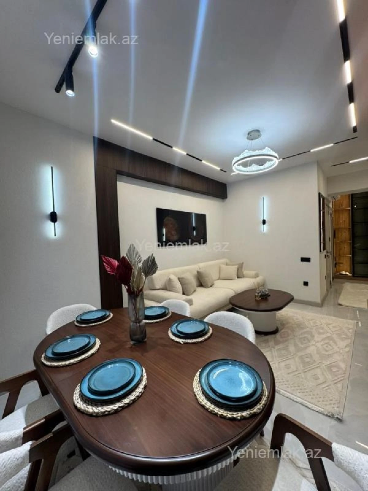 Satılır 3 otaqlı yeni tikili 90 m²