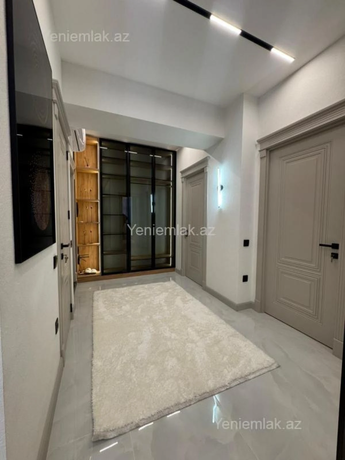 Satılır 3 otaqlı yeni tikili 90 m²