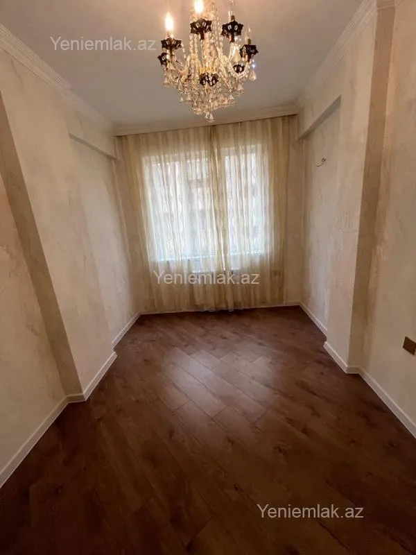 Satılır 3 otaqlı yeni tikili 70 m²