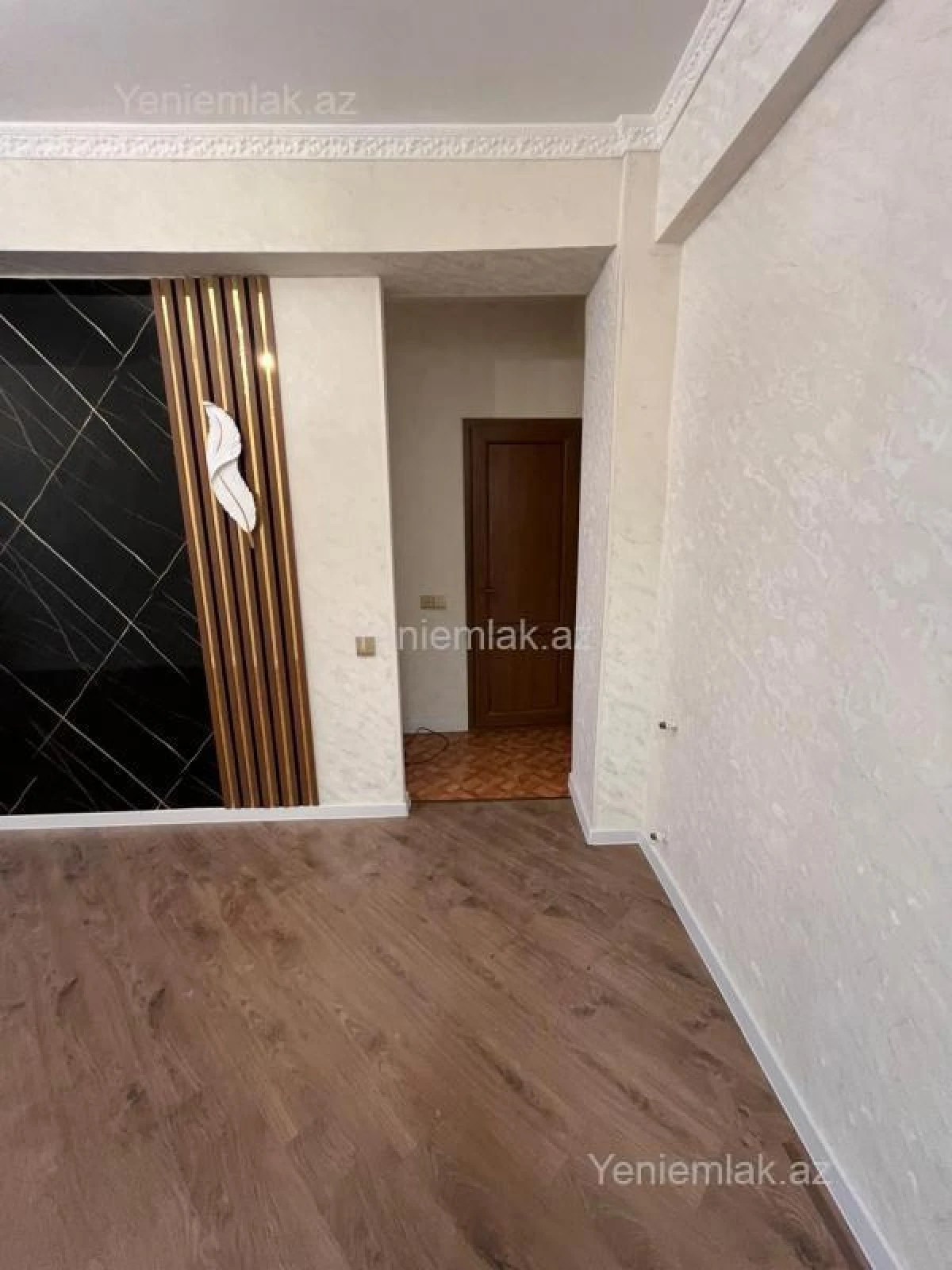 Satılır 3 otaqlı yeni tikili 70 m²