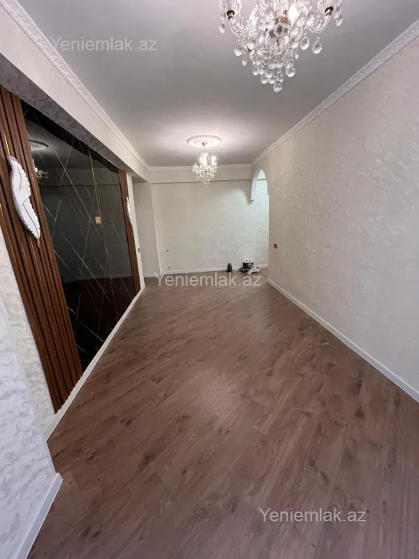 Satılır 3 otaqlı yeni tikili 70 m²