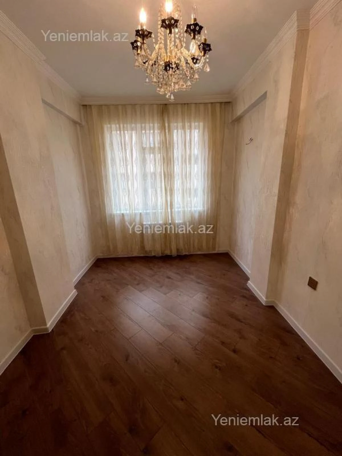 Satılır 3 otaqlı yeni tikili 70 m²