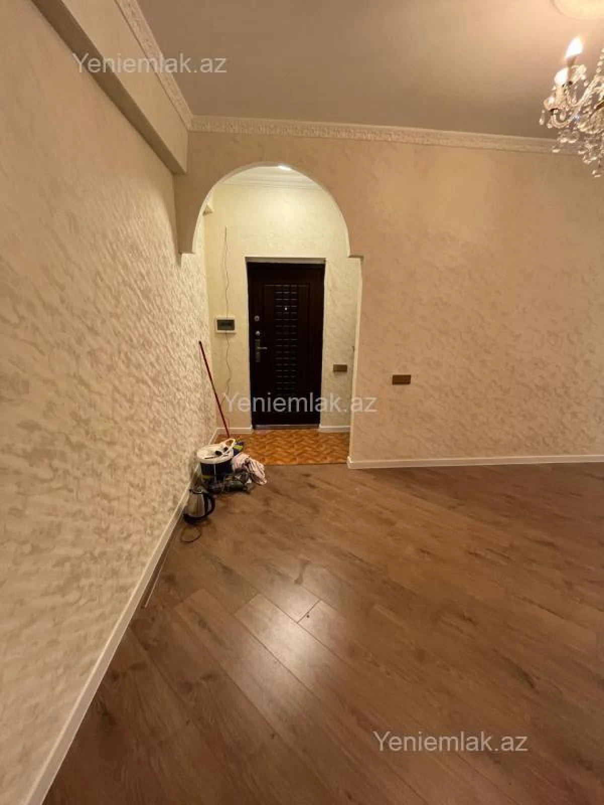 Satılır 3 otaqlı yeni tikili 70 m²