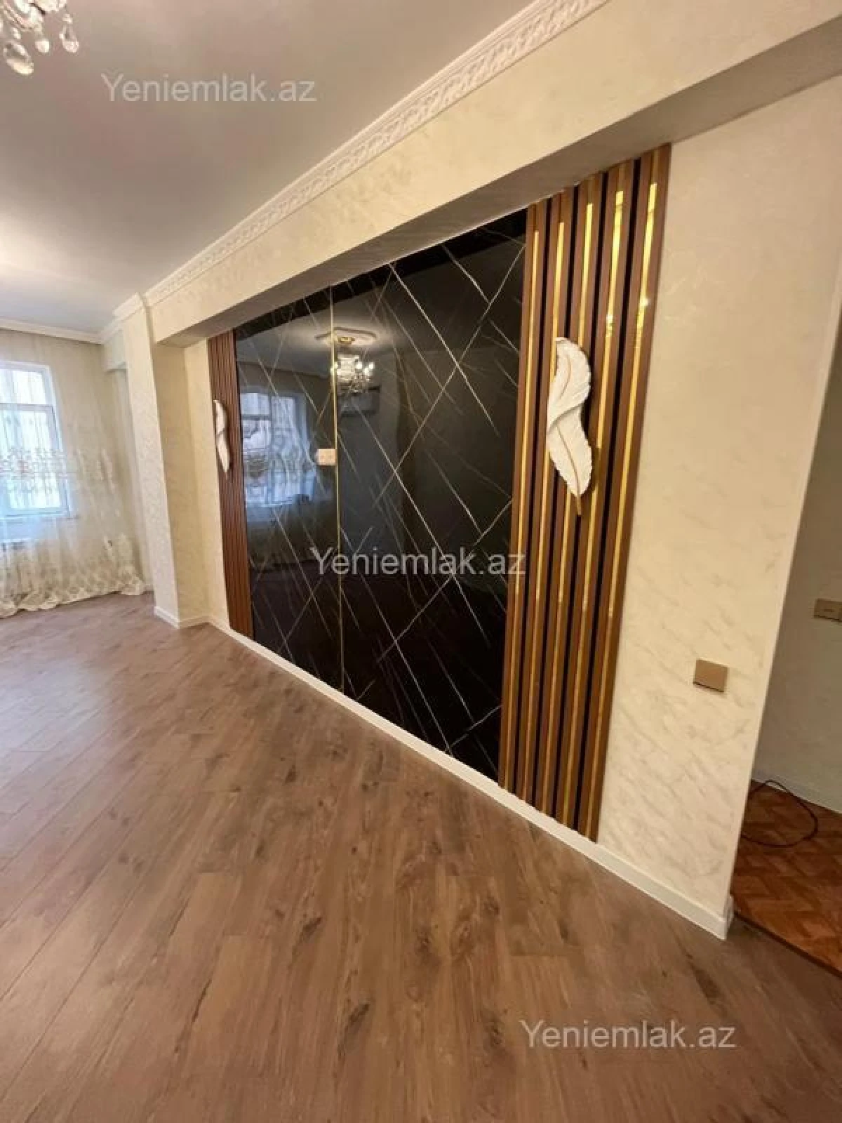 Satılır 3 otaqlı yeni tikili 70 m²