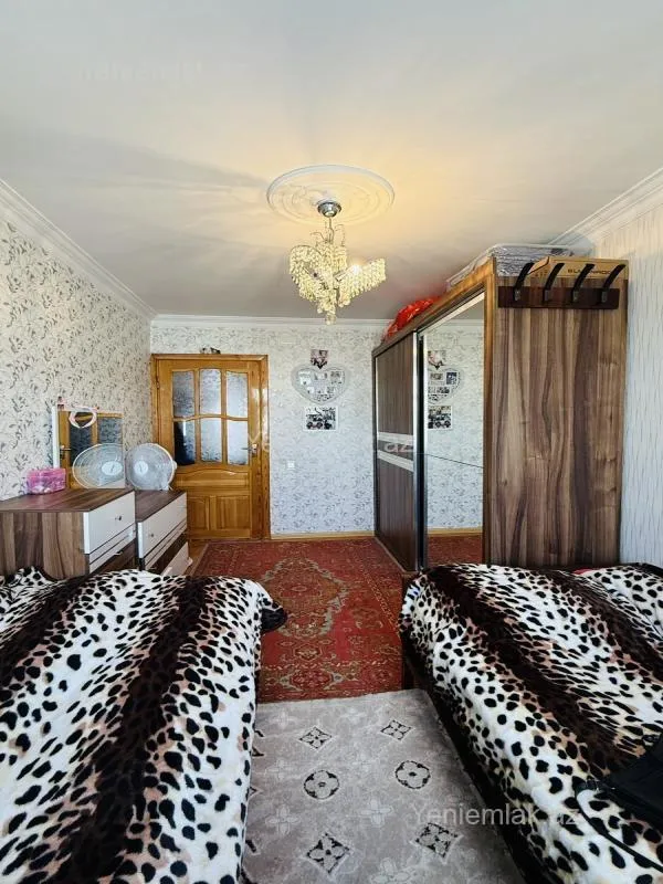 Satılır 3 otaqlı köhnə tikili 70 m²