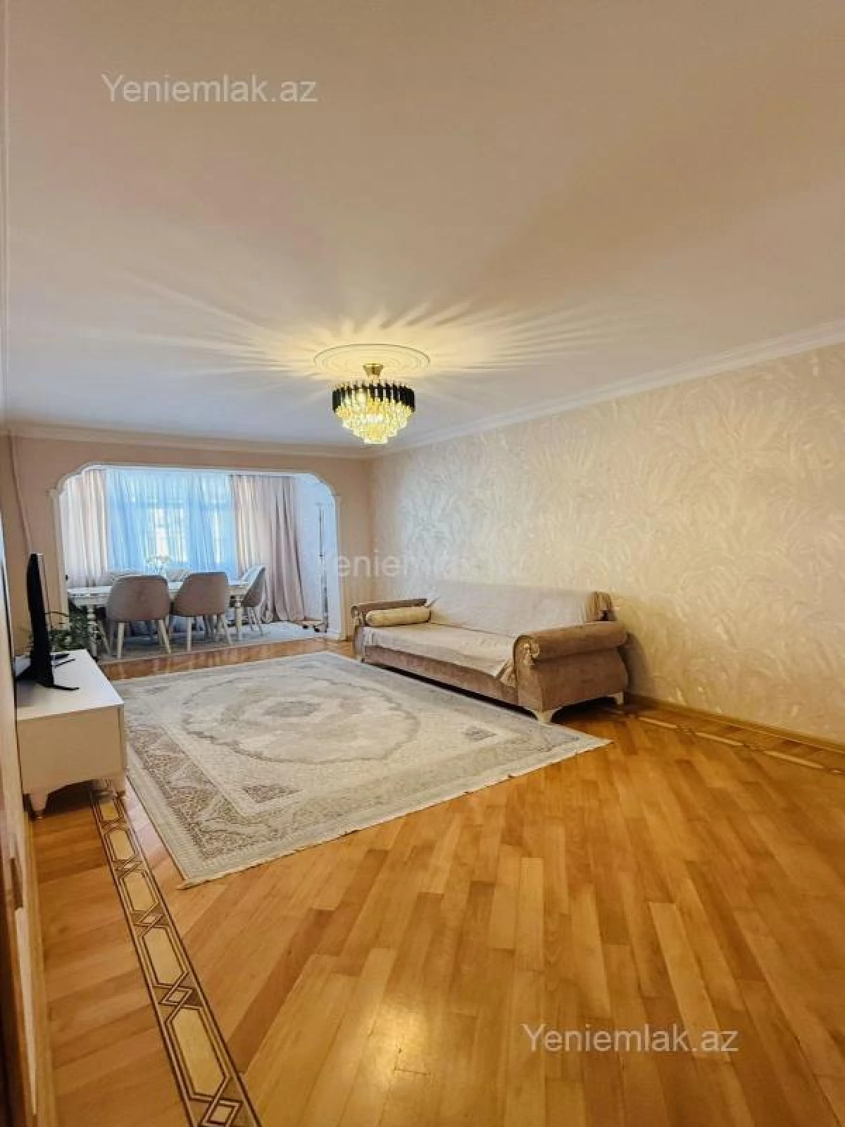 Satılır 3 otaqlı köhnə tikili 70 m²