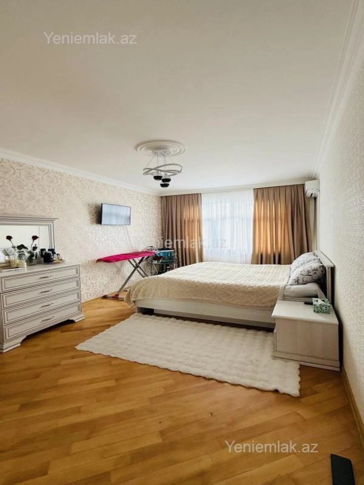 Satılır 3 otaqlı köhnə tikili 70 m²