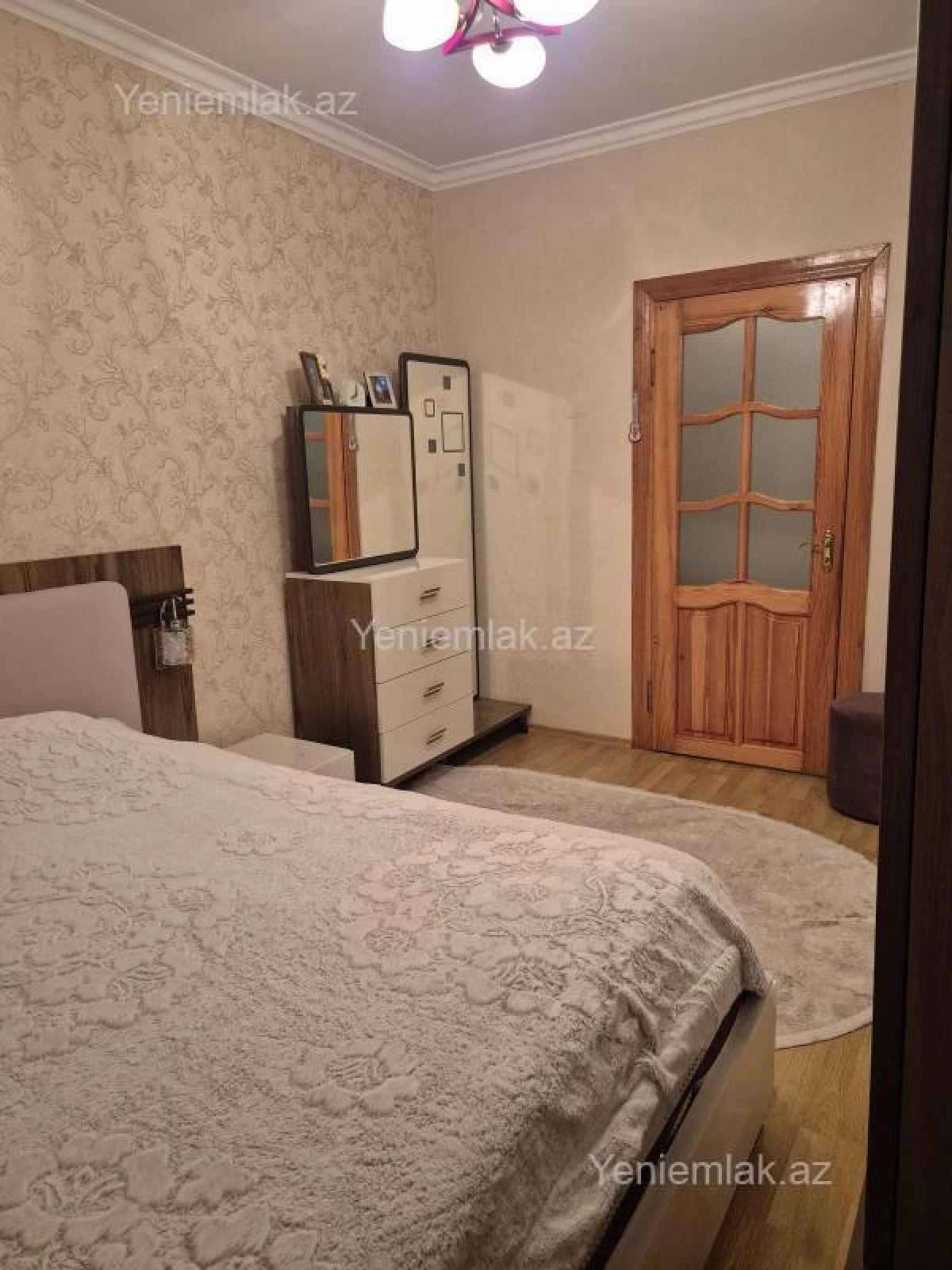 Satılır 2 otaqlı köhnə tikili 58 m²