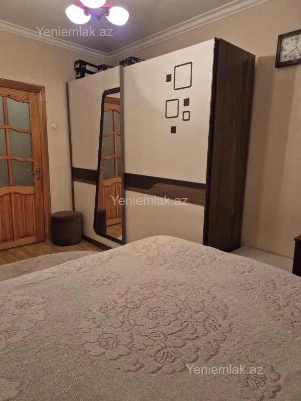Satılır 2 otaqlı köhnə tikili 58 m²