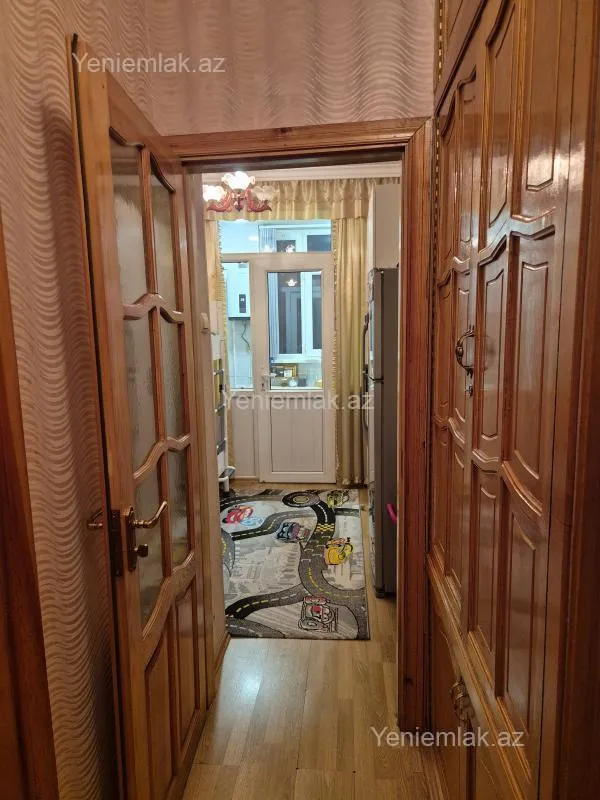 Satılır 2 otaqlı köhnə tikili 58 m²