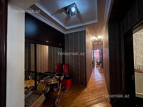 Satılır 3 otaqlı yeni tikili 120 m²