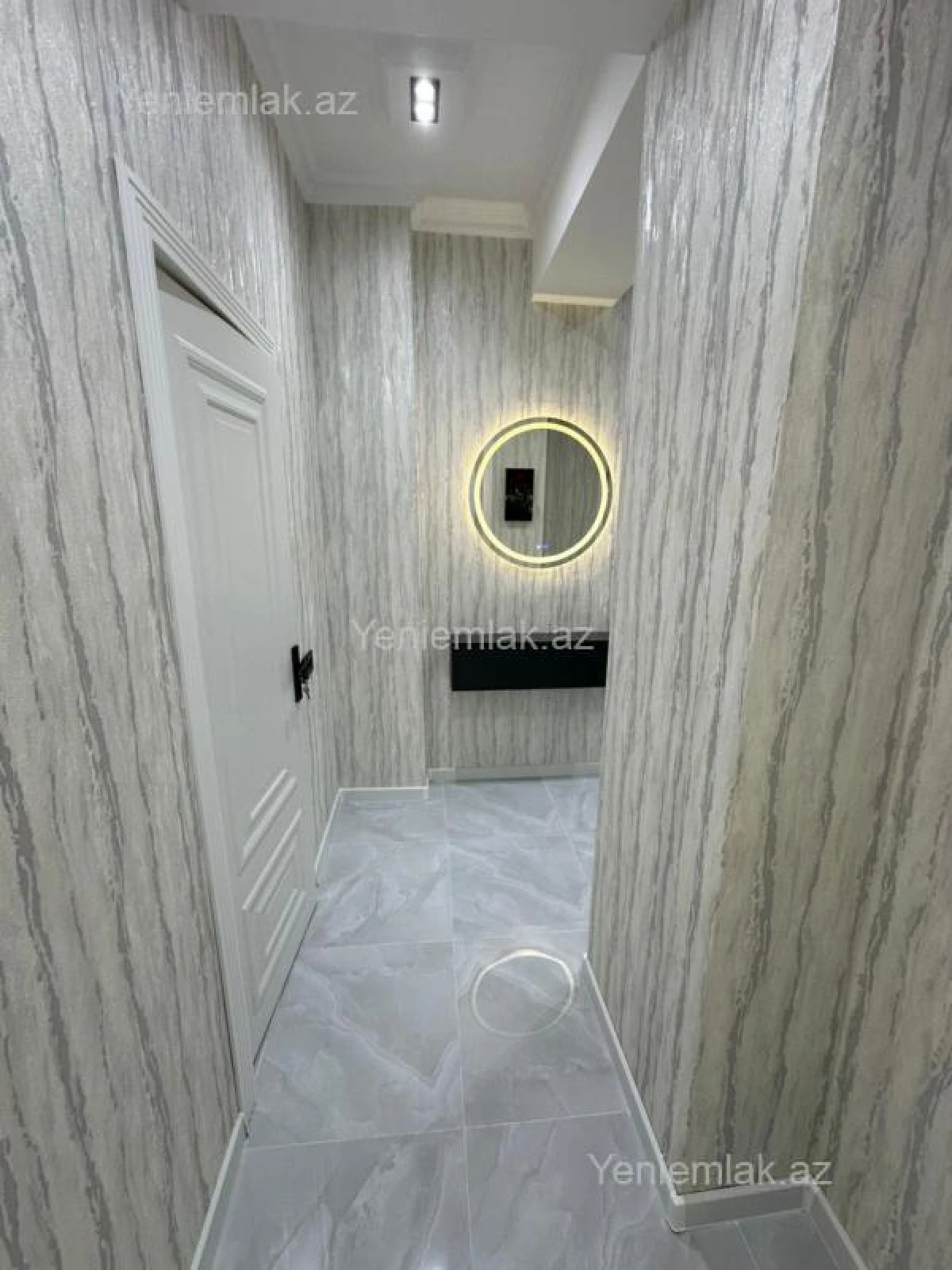 Satılır 3 otaqlı yeni tikili 86 m²