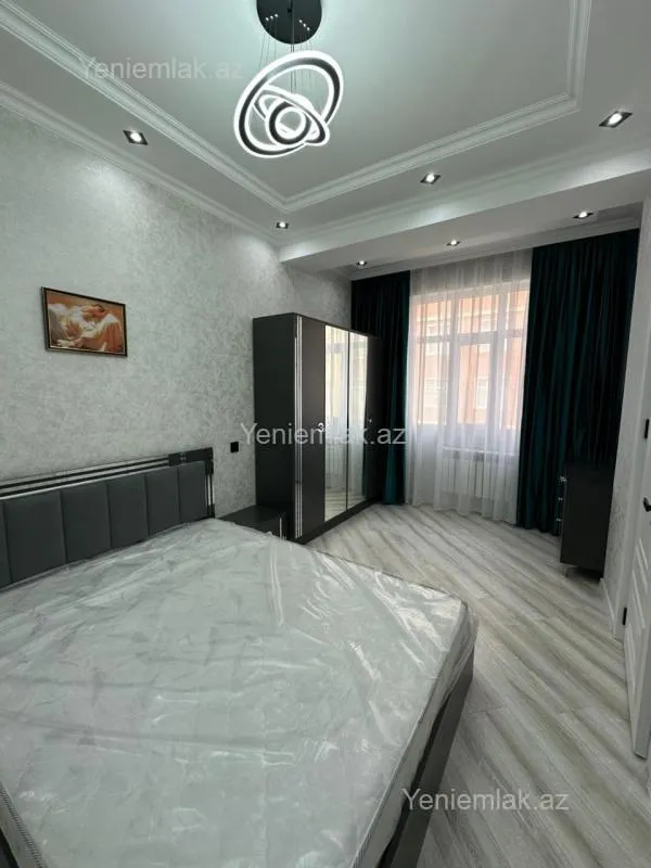Satılır 3 otaqlı yeni tikili 86 m²