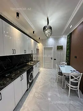 Satılır 3 otaqlı yeni tikili 86 m²