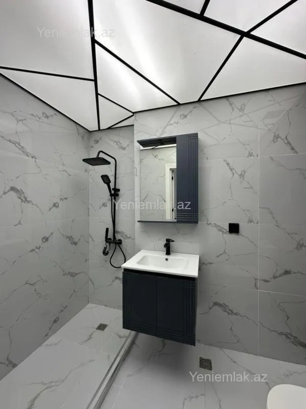 Satılır 3 otaqlı yeni tikili 86 m²