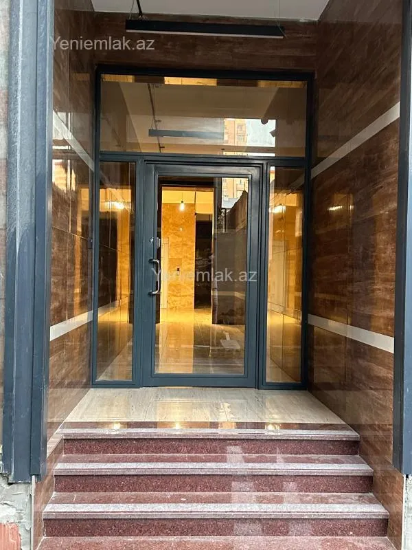 Satılır 4 otaqlı yeni tikili 186 m²