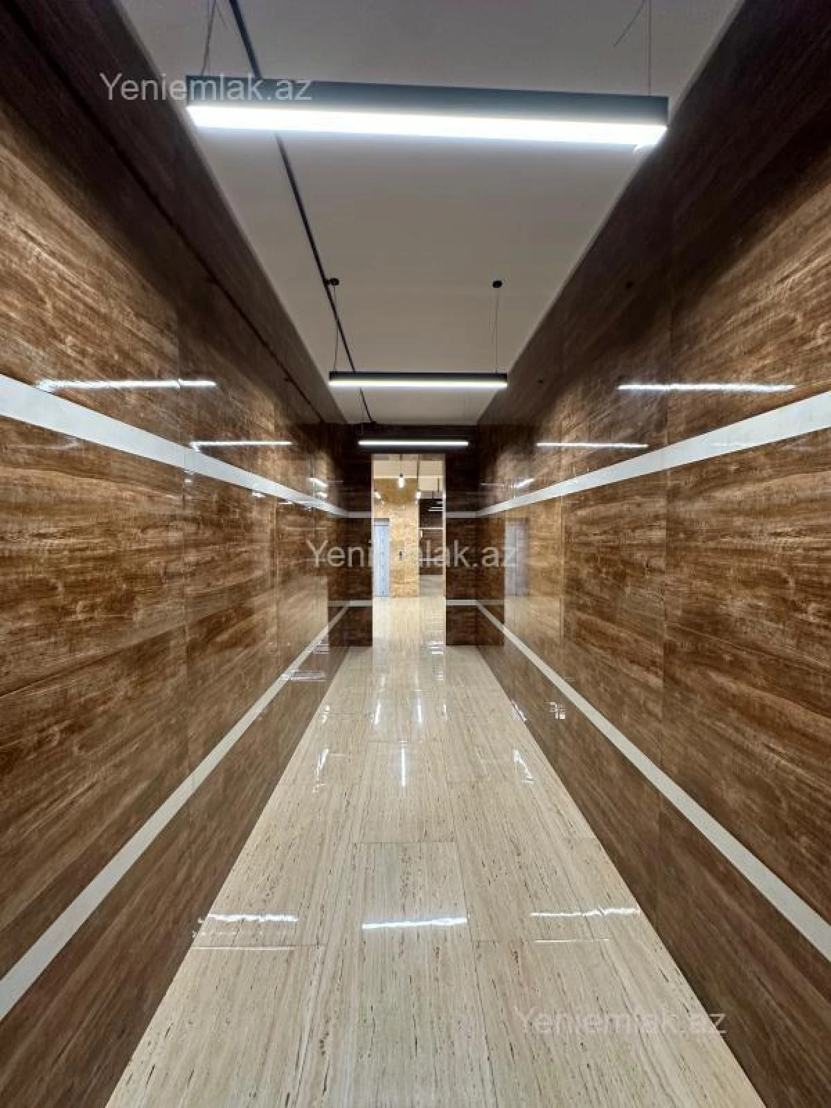 Satılır 4 otaqlı yeni tikili 186 m²