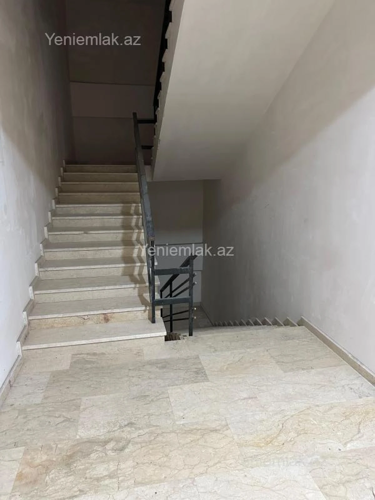 Satılır 4 otaqlı yeni tikili 186 m²
