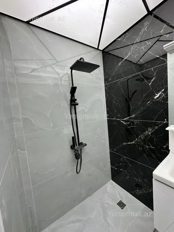 Satılır 3 otaqlı yeni tikili 85 m²