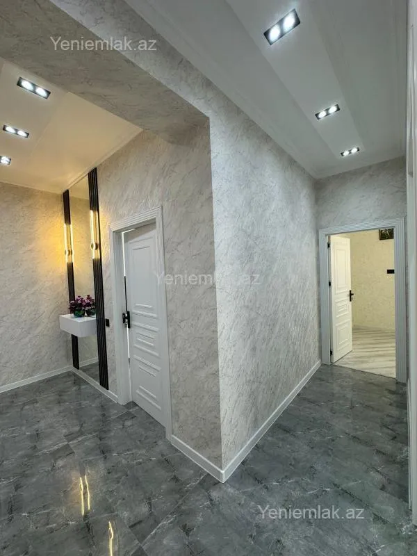 Satılır 3 otaqlı yeni tikili 85 m²