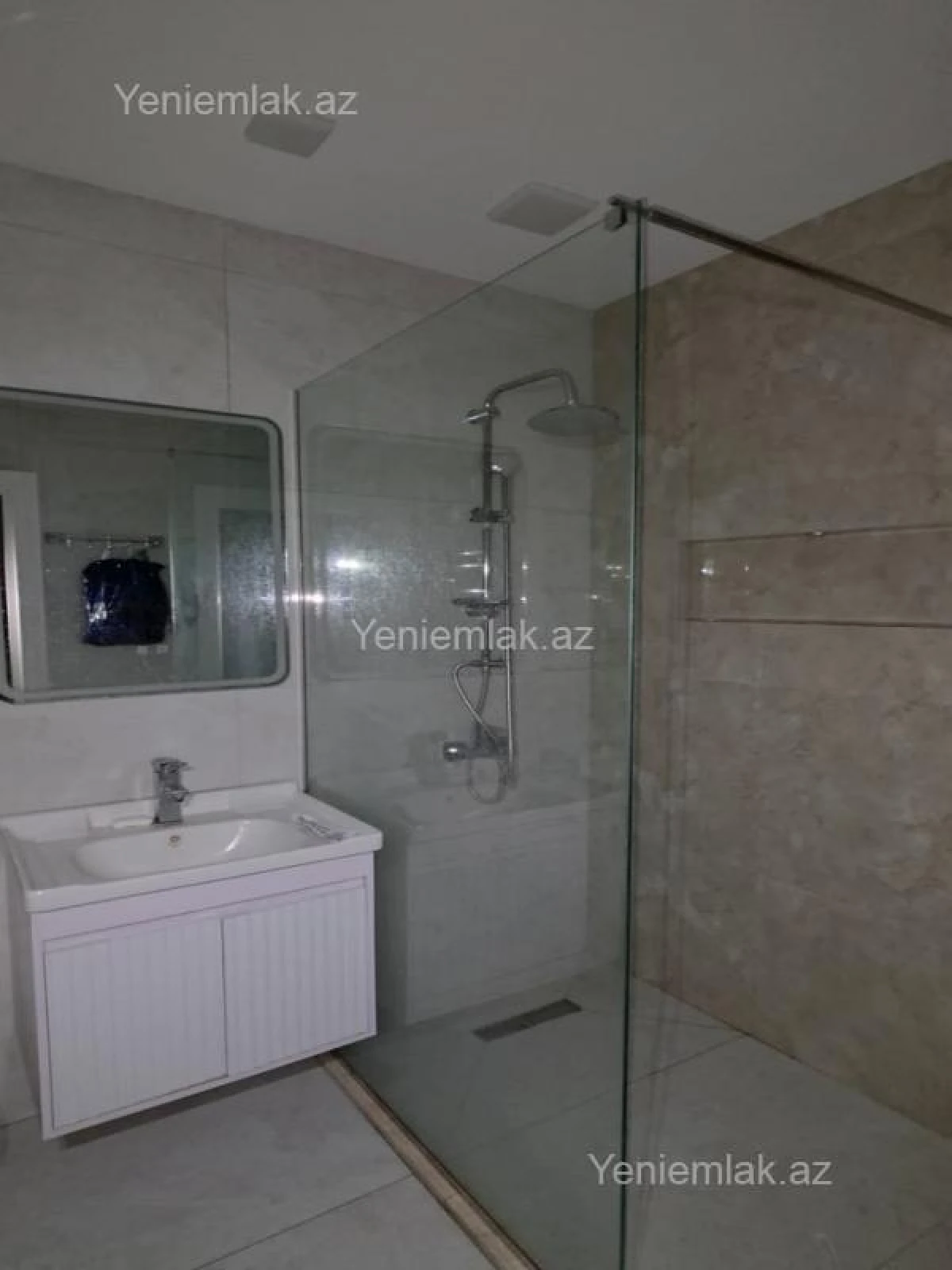 Satılır 2 otaqlı yeni tikili 90 m²