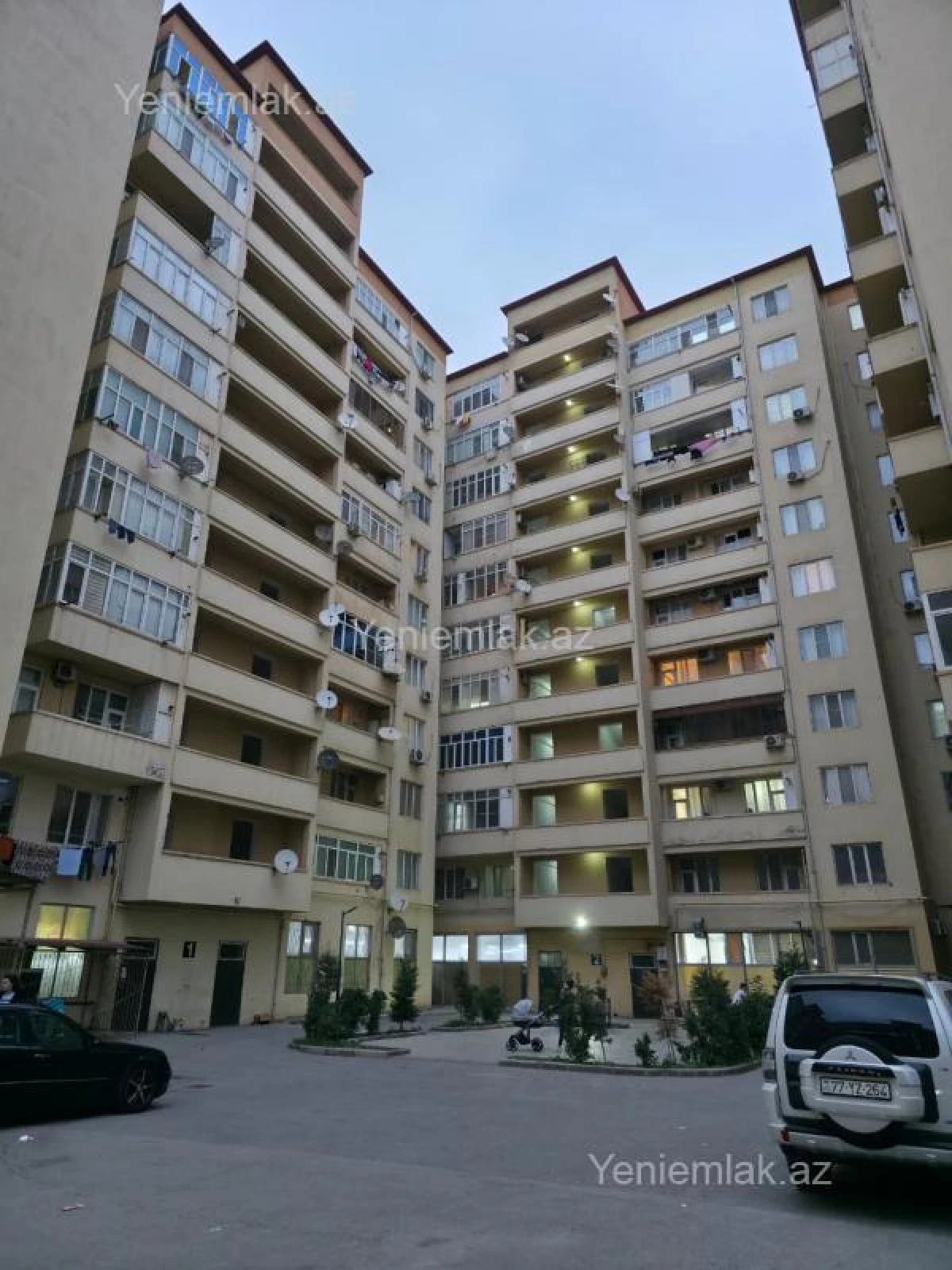 Satılır 2 otaqlı yeni tikili 90 m²