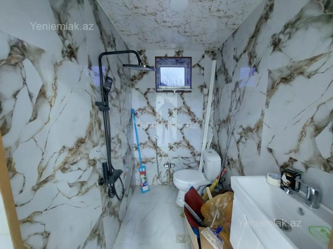 Satılır 3 otaqlı həyət evi 100 m²