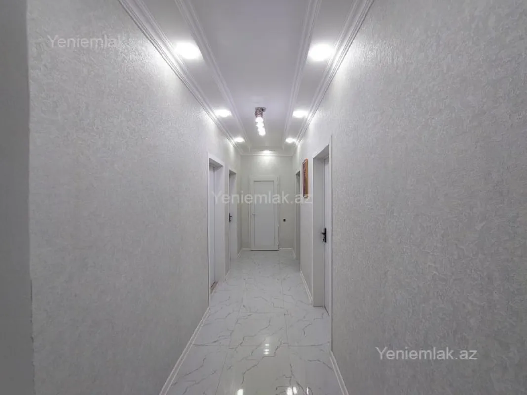 Satılır 3 otaqlı həyət evi 100 m²