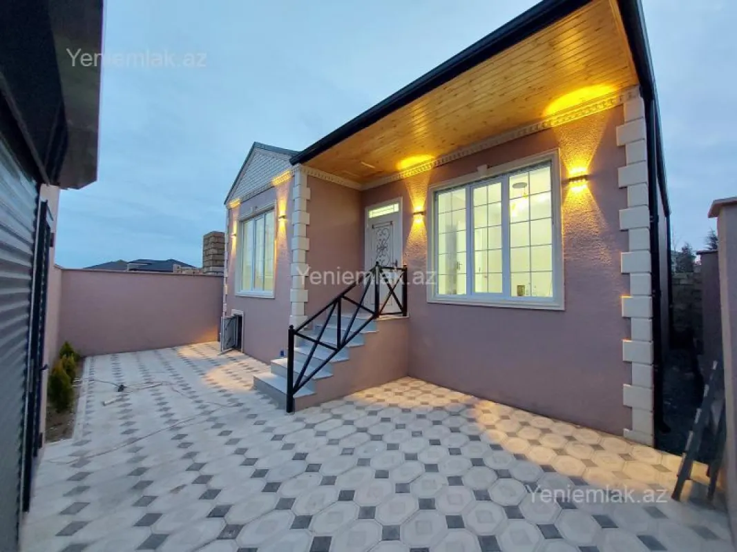 Satılır 3 otaqlı həyət evi 100 m²