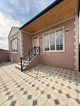 Satılır 3 otaqlı həyət evi 100 m²