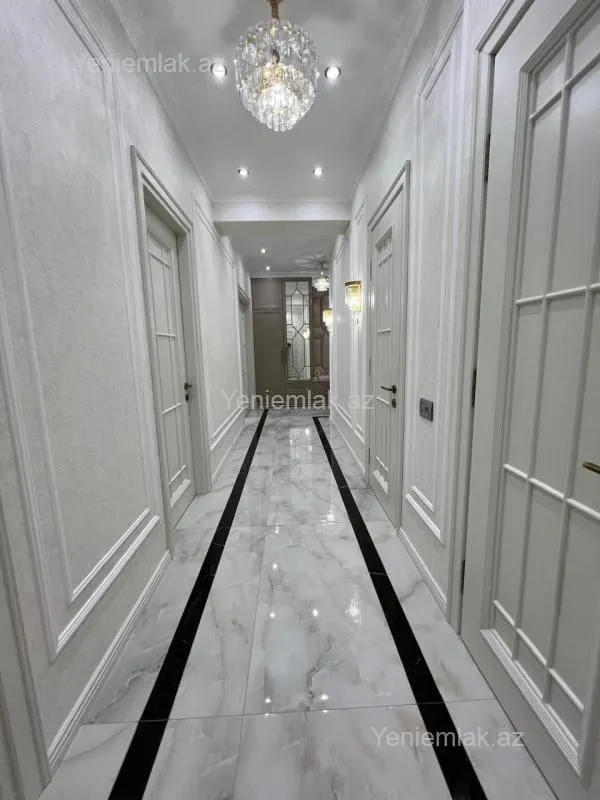 Satılır 2 otaqlı yeni tikili 100 m²