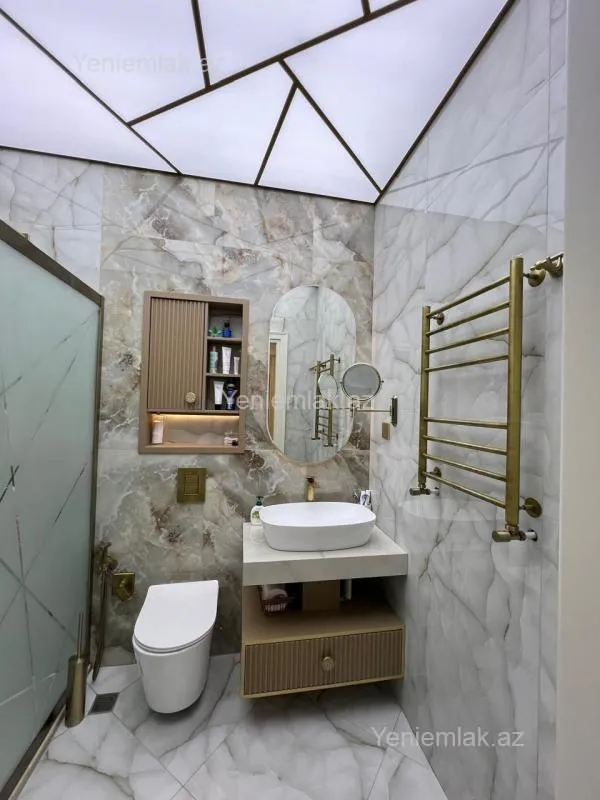 Satılır 2 otaqlı yeni tikili 100 m²