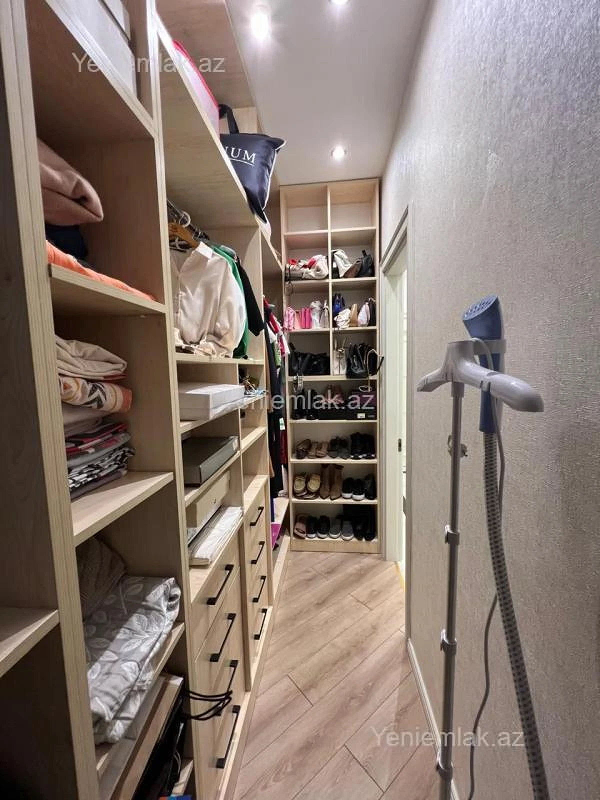 Satılır 2 otaqlı yeni tikili 100 m²