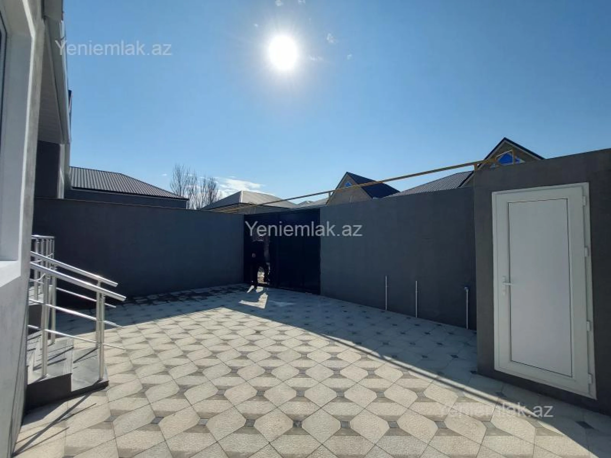 Satılır 3 otaqlı həyət evi 100 m²