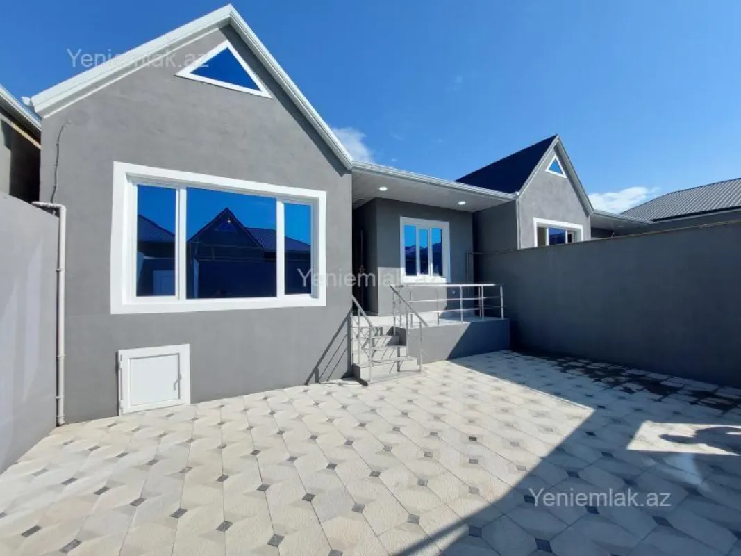 Satılır 3 otaqlı həyət evi 100 m²