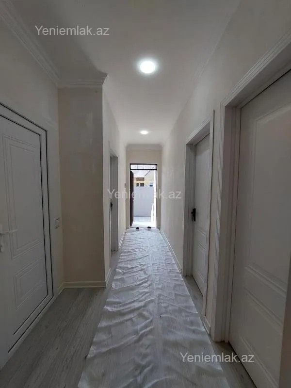 Satılır 3 otaqlı həyət evi 100 m²