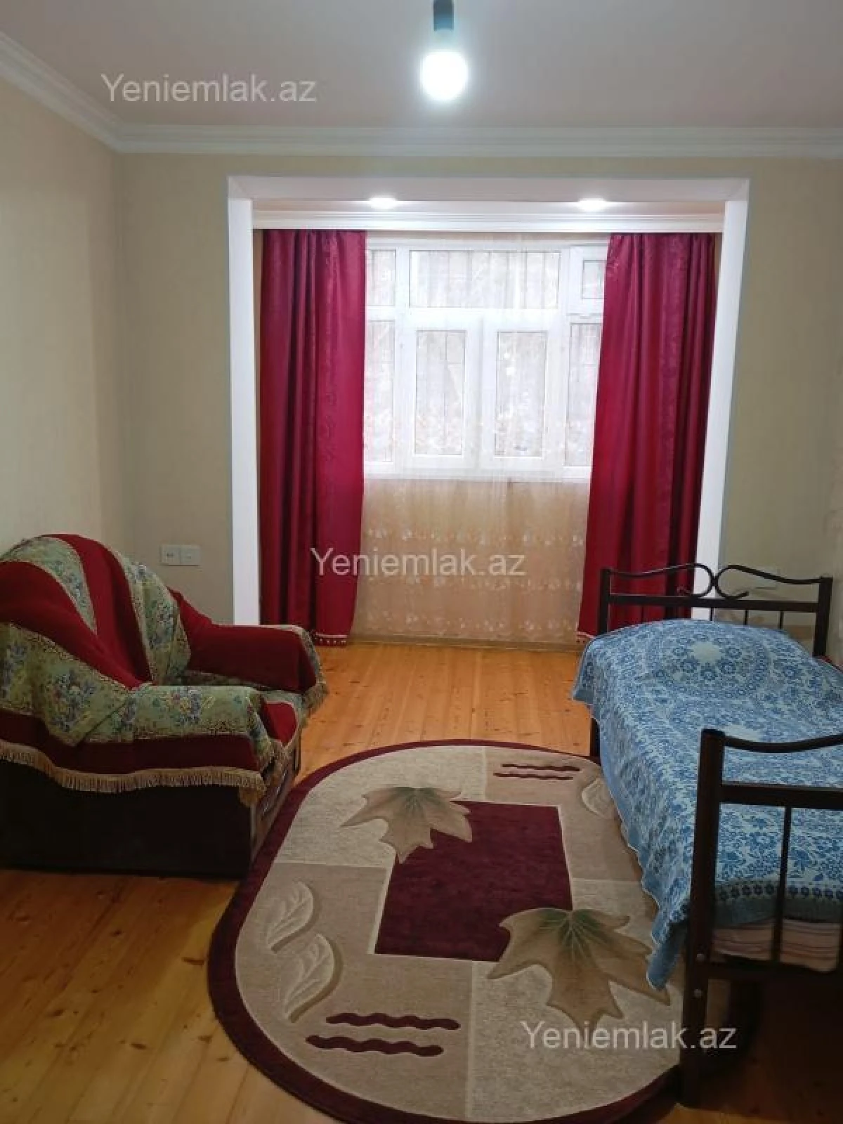 Satılır 3 otaqlı köhnə tikili 80 m²