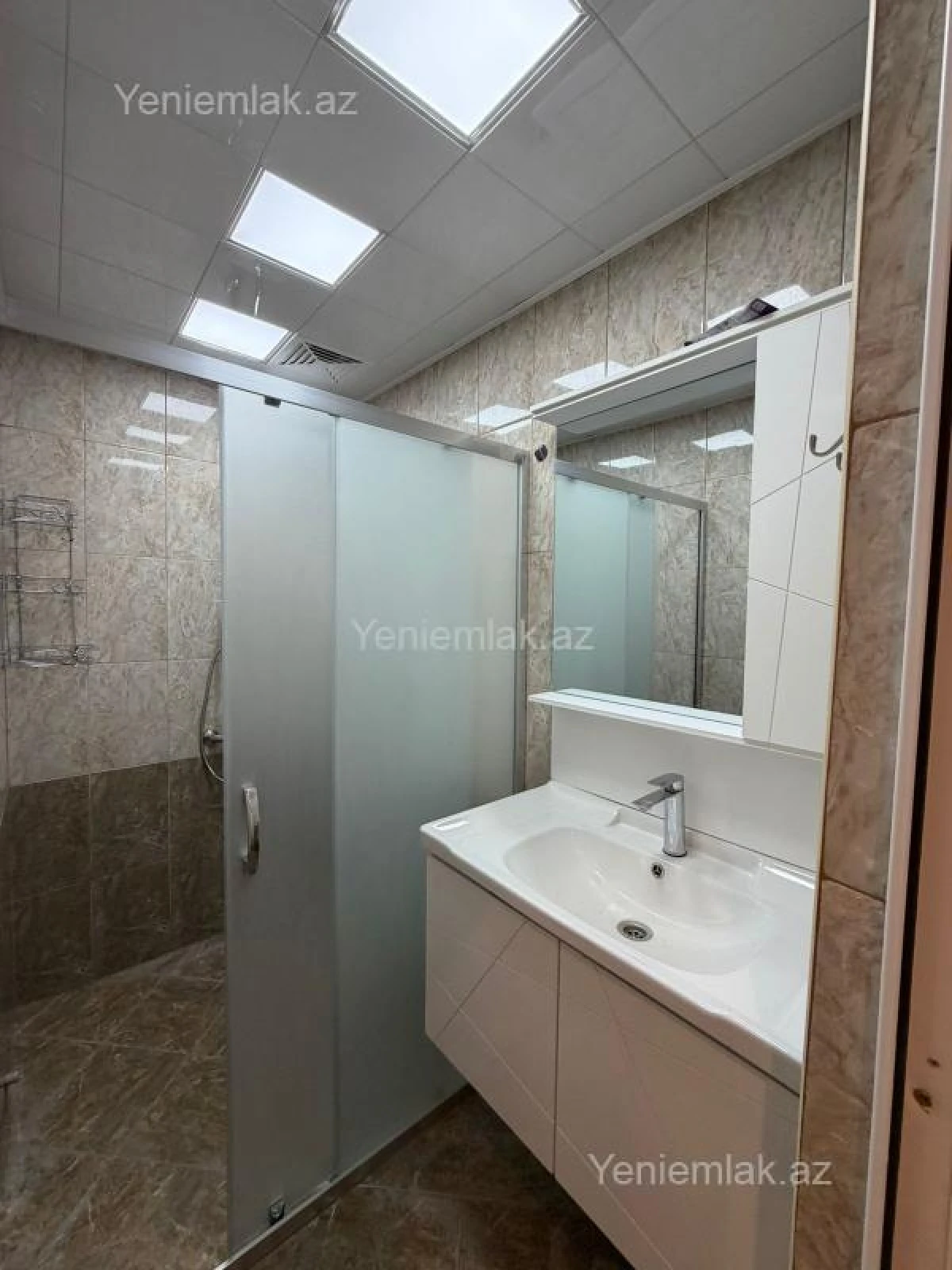 Satılır 3 otaqlı köhnə tikili 85 m²