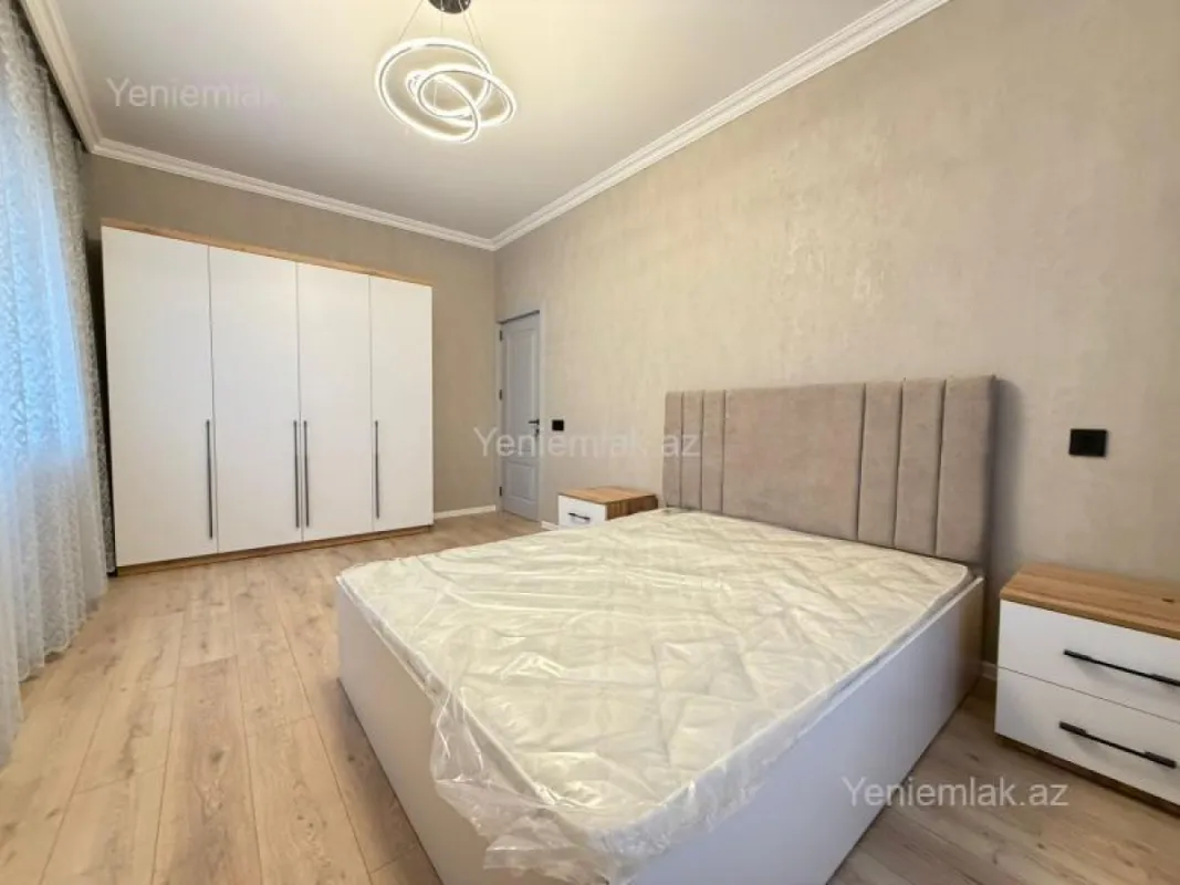 Satılır 3 otaqlı köhnə tikili 85 m²